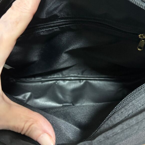 Carlos Falchi Sport Black Nylon Messenger Bag With Adjustable Strap/Gold Logo. - Picture 8 of 8